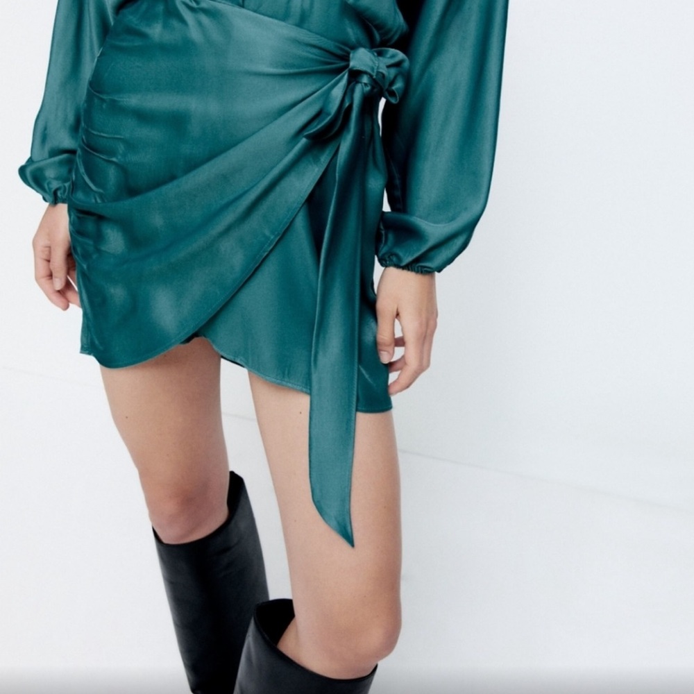 Zara Green Wrap Mini Dress Long Sleeve Tie Waist Size M - Picture 9 of 11
